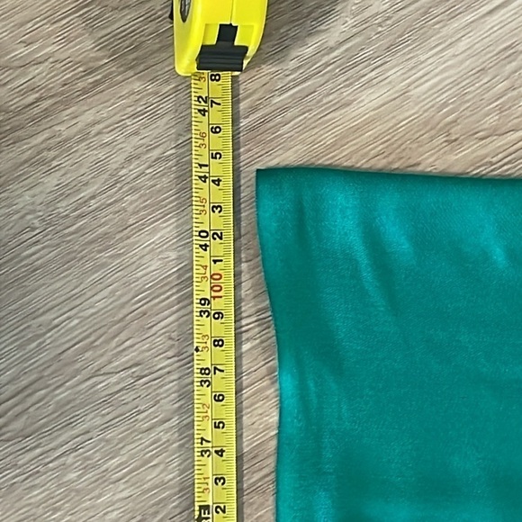 Jones New York Women’s Scarf One Size Green 100% Lightweight Tassel Fringe - Picture 7 of 10